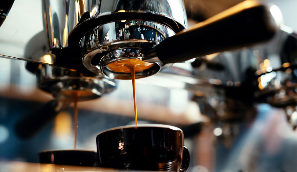 espresso machines m aking coffee